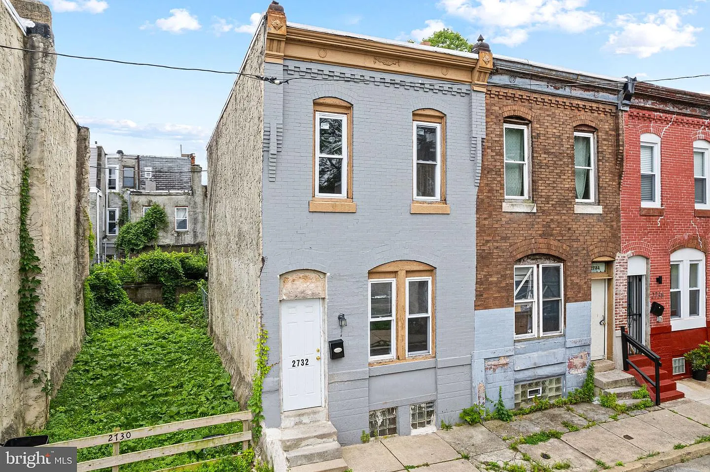 2732 W Sterner St photo 1