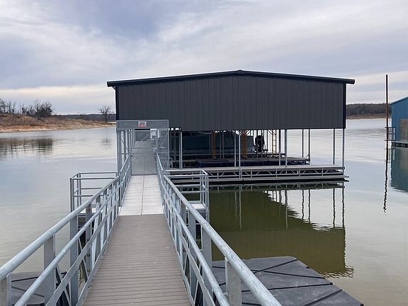 4th image of 5955 Lake Cove Rd