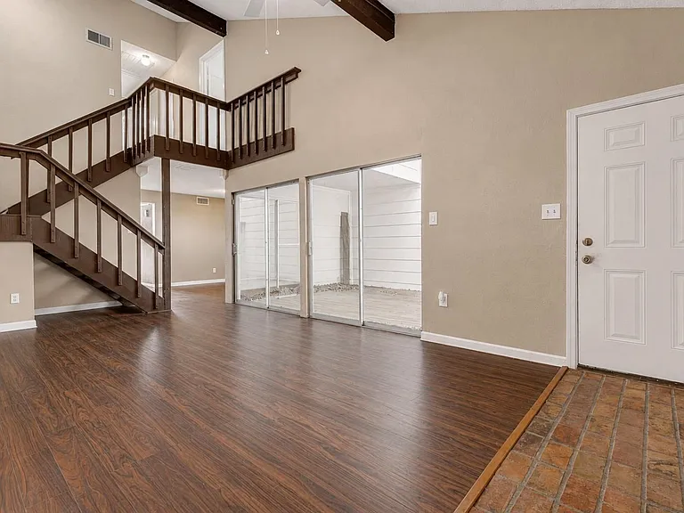 7140 S Dairy Ashford Rd — Photo 5