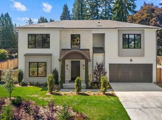 10789 SE 10th St, Bellevue, WA 98004