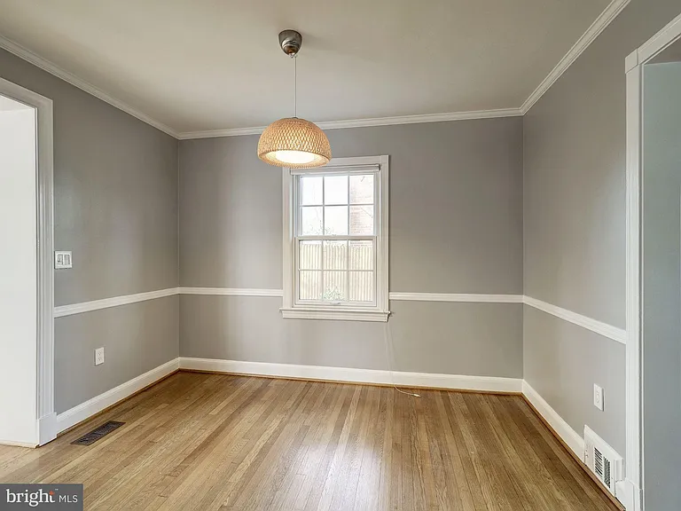 5208 Glenwood Rd — Photo 15