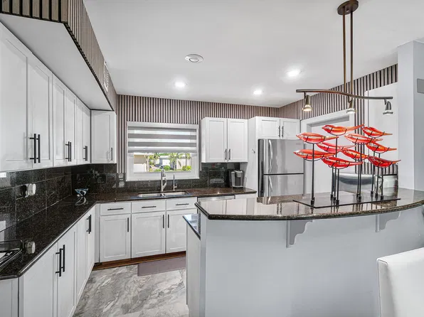 2019 S SEACREST Boulevard #C, Boynton Beach, FL 33435