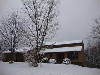 2nd image of 722 Cedar Bluff Dr