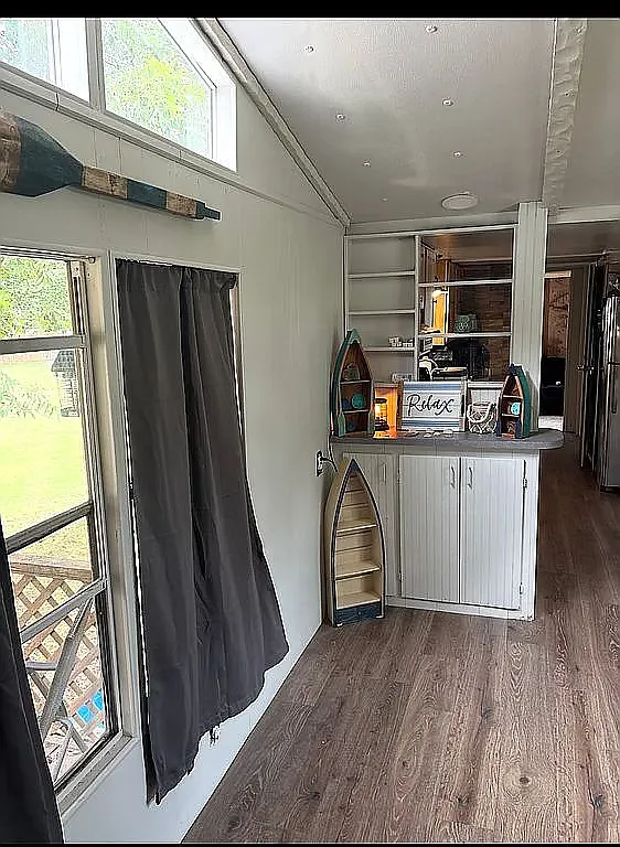 2 bed, 950 sqft, $1,250 — Photo 4
