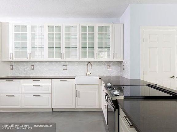 3rd image of 1212 W Las Olas Blvd #1212
