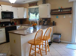 324 Cool Breeze Ct, Pasadena, MD