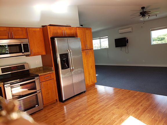 4th image of 70 Kaneohe Bay Dr #A