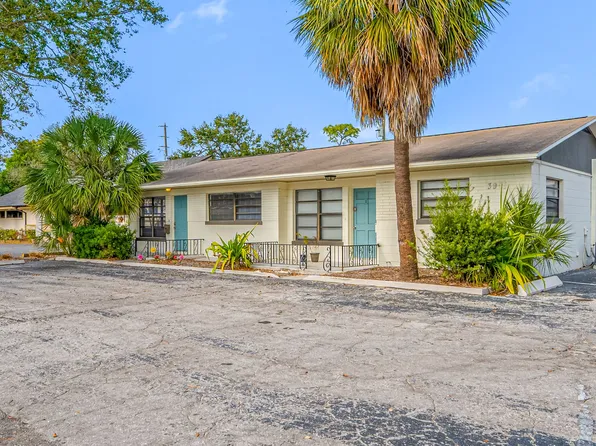 Kenwood Villas
