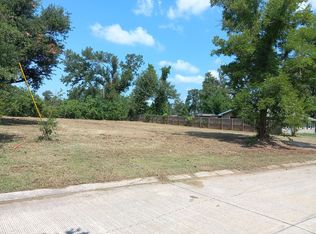 1917 Augusta St, Westlake, LA 70669