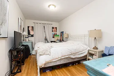 Rented by Emor Management Inc.