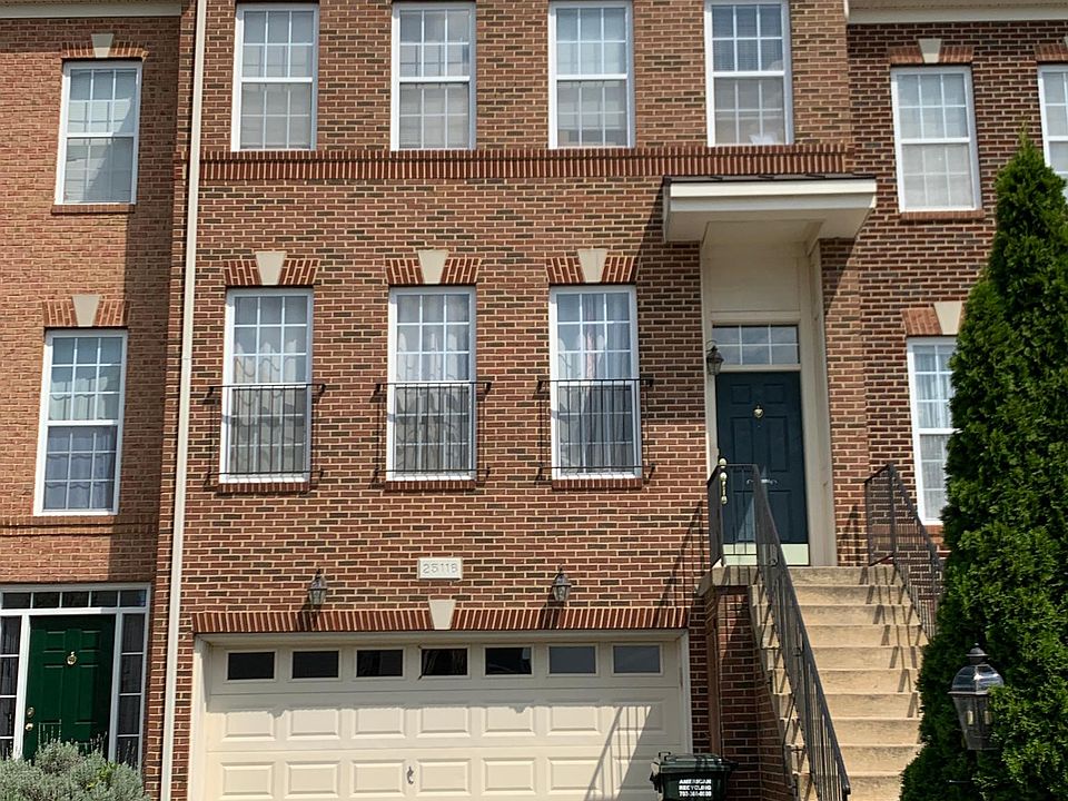 Front view with 2 car garage space