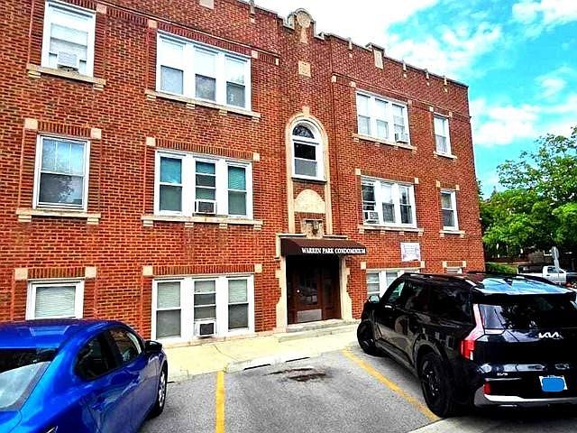 1st image of 5704 W 21st St #4