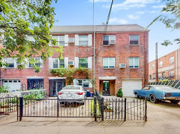 3139 73rd St, East Elmhurst, NY 11370