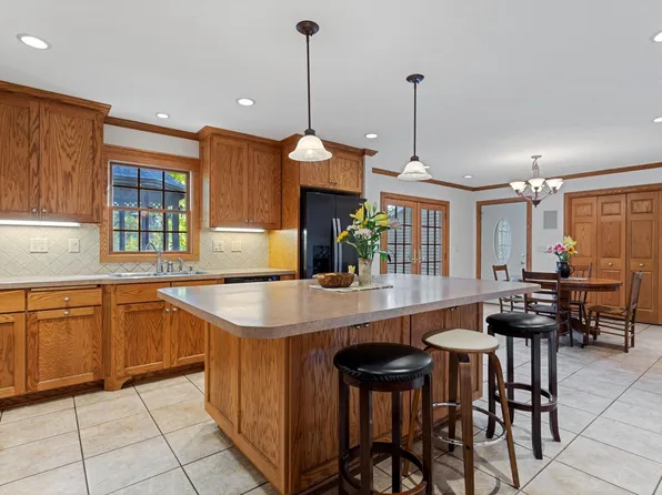 11027 Magnolia St NW, Coon Rapids, MN 55448