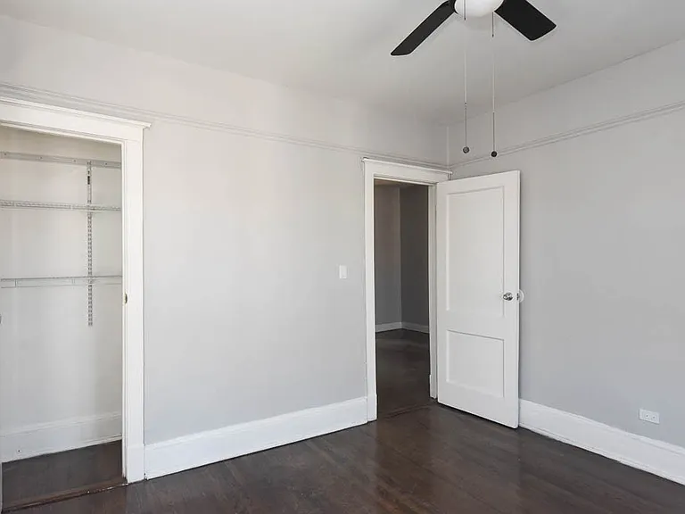1251 W Rosemont Ave #4 — Photo 11