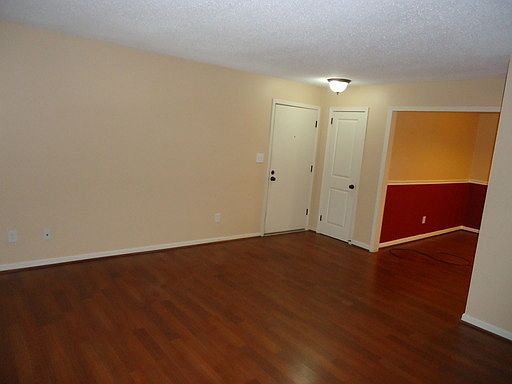 5th image of 1203 Patton Creek Ln