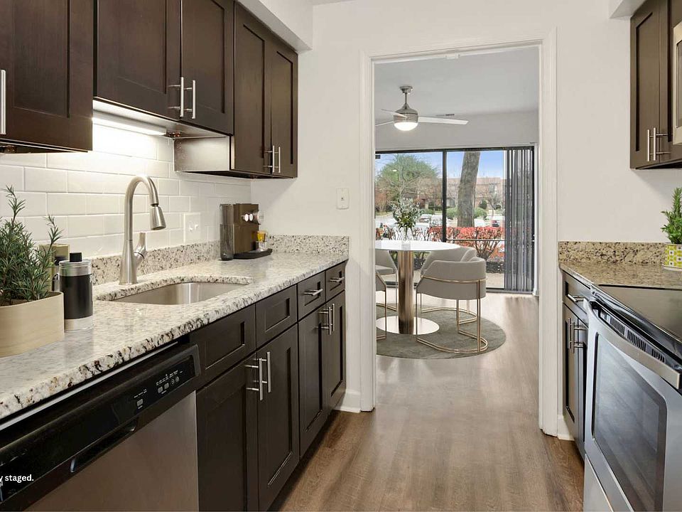1st image of 1 Harness Ct APT 103