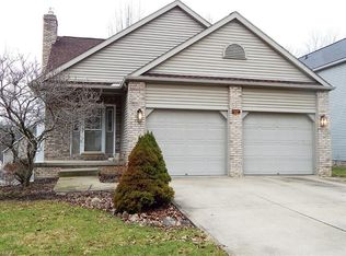 384 Ivanhoe Ave, Wadsworth, OH 44281