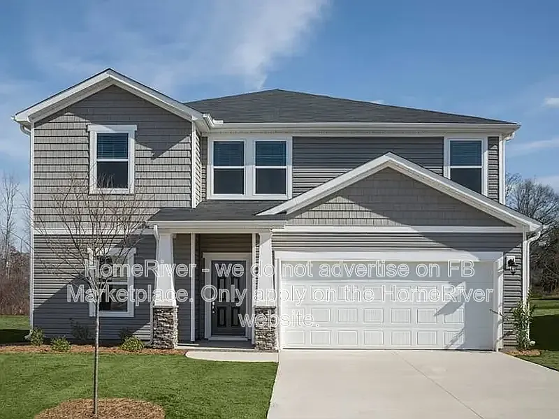 5 bed, 3.0 bath, 2674 sqft, $2,400 — Photo 1