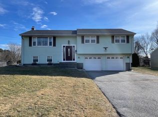 45 Diane Dr, South Windsor, CT 06074