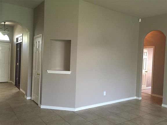 4th image of 11400 Aspen Creek Dr