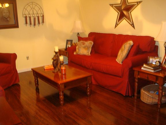 5th image of 44 Linda Cir