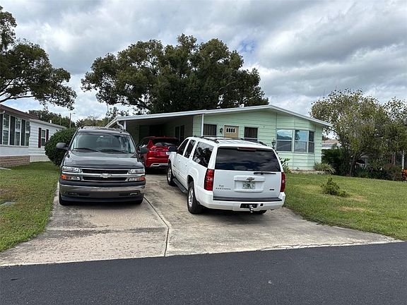 2nd image of 6033 GRAND OAKS DRIVE SE