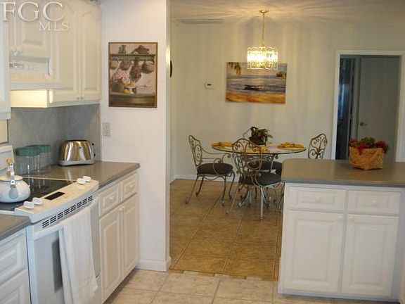 3rd image of 1306 SE 20th Ct