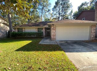 10 N Waxberry Rd, Spring, TX 77381