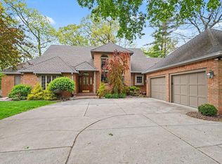 54940 Woodhold Ct, Elkhart, IN 46516