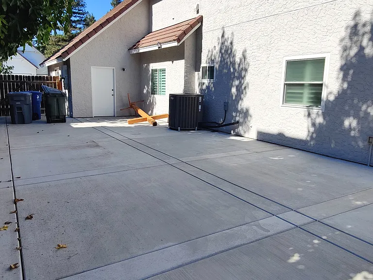 2076 Mesa Ave — Photo 20