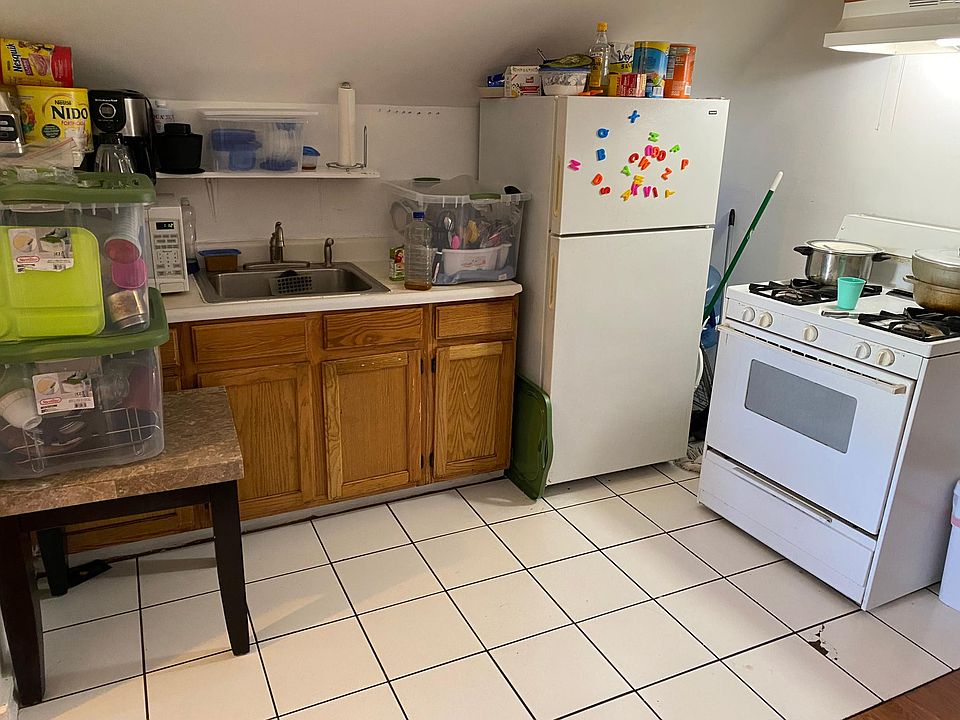 2nd image of 224 Denver Ave #3