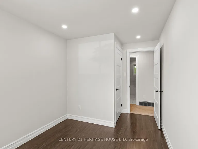 57 Vanbuskirk Dr — Photo 15