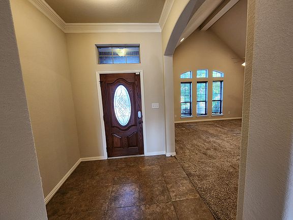2nd image of 105 Winged Foot Dr