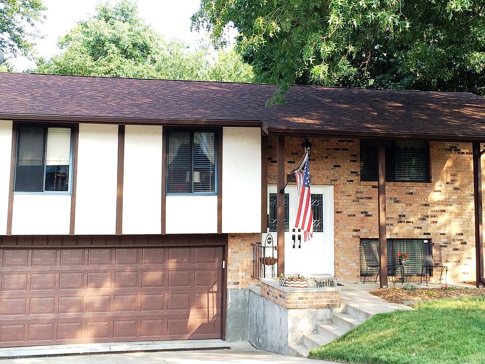 1st image of 848 Vassar Dr