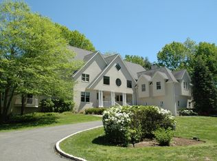 423 Stanwich Rd, Greenwich, CT 06830