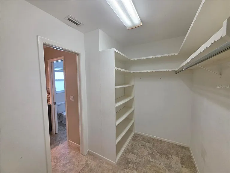 352 Pine Tree Rd — Photo 18