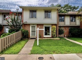 506 Early Fall Ct, Herndon, VA 20170