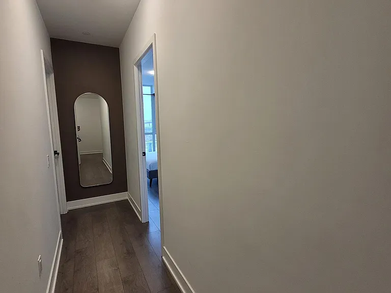 60 George Butchart Dr #Townhouse 2-2 — Photo 17
