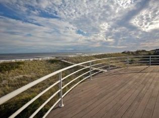 77 Dune Rd, East Quogue, NY 11959