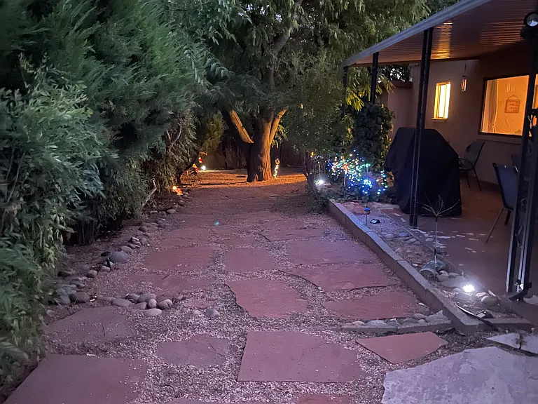 140 Stutz Bearcat Dr — Photo 25