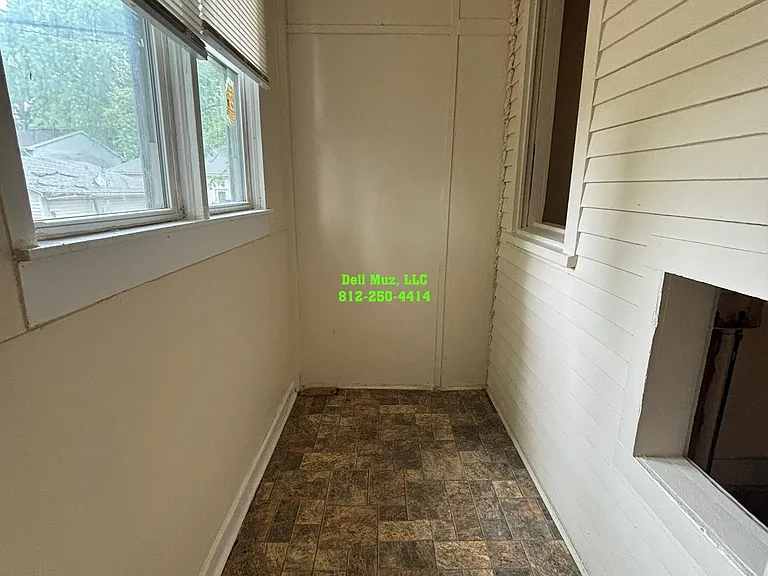 213 Taylor Ave — Photo 16