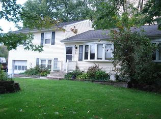 20 Orchard Dr, Wappingers Falls, NY 12590