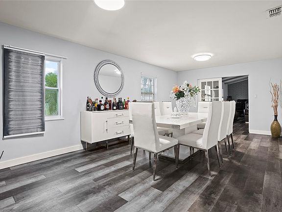 4th image of 120 Aldean Dr