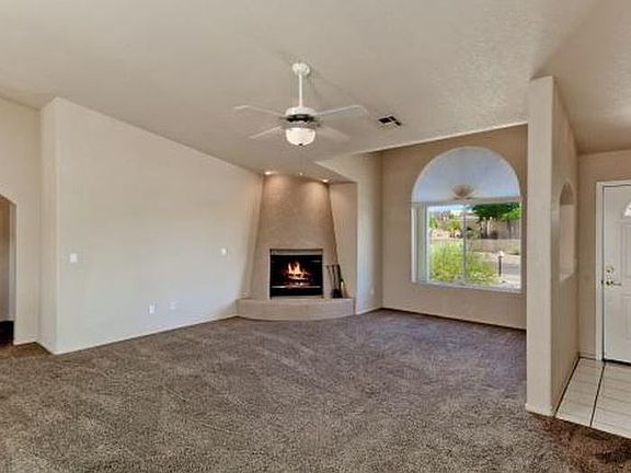 3rd image of 1657 Cardinal Dr