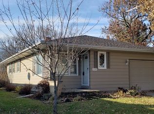 1149 S 6th St, Dekalb, IL 60115