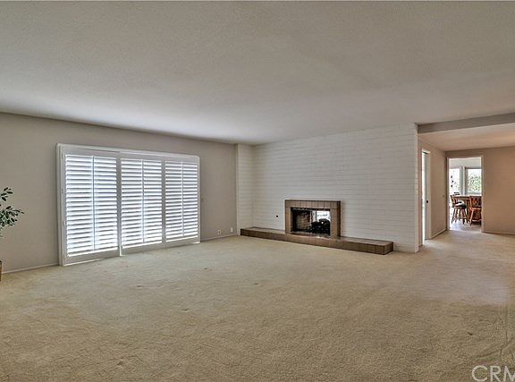 5th image of 515 S Rancho Vista Dr