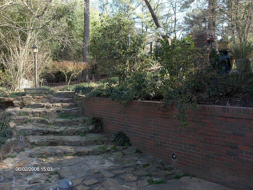 2nd image of 2495 Dolly Ridge Trl
