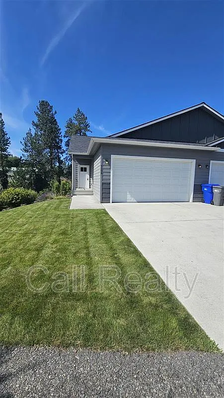 3 bed, 2.5 bath, 1825 sqft, $2,145 — Photo 1