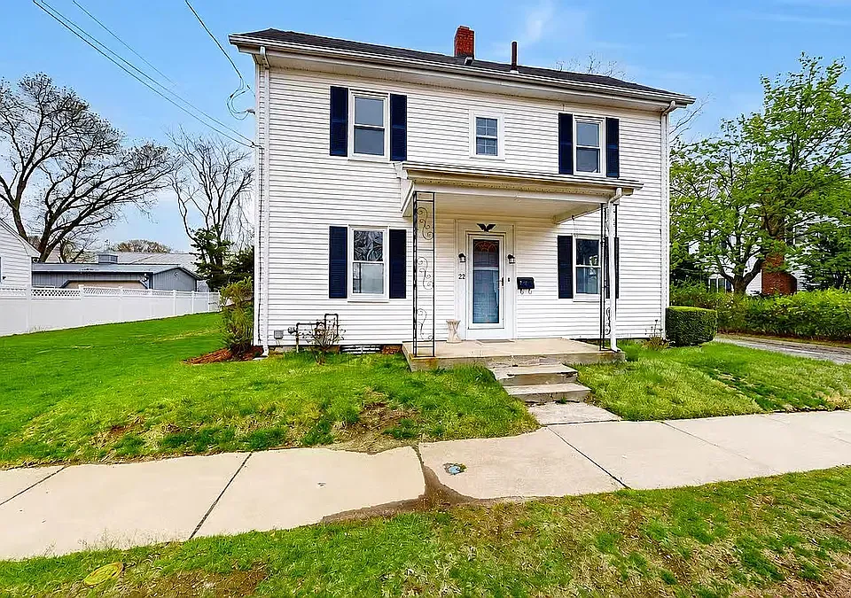 22 Baldwin St